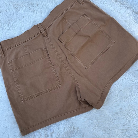 J.Crew Utility Style Women’s Shorts 31 Waist - Picture 3 of 5